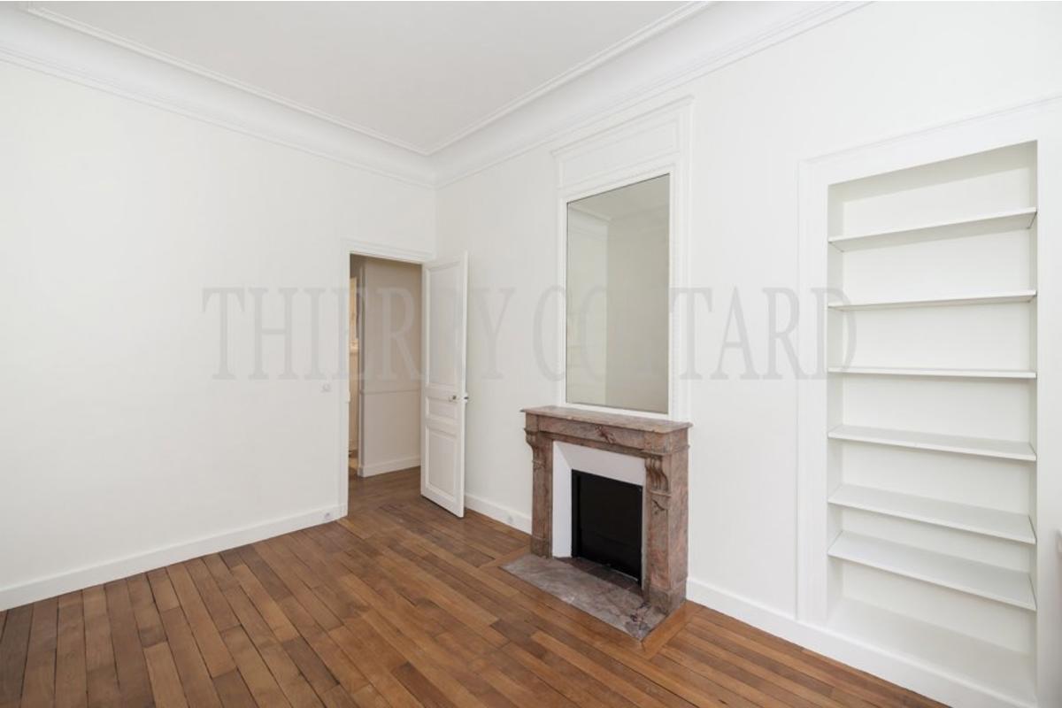 L1981U1_chambre2