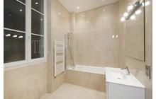 L1981U1_qsalledebain