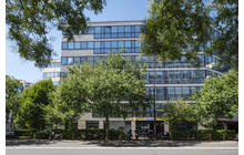 01972-ifacade