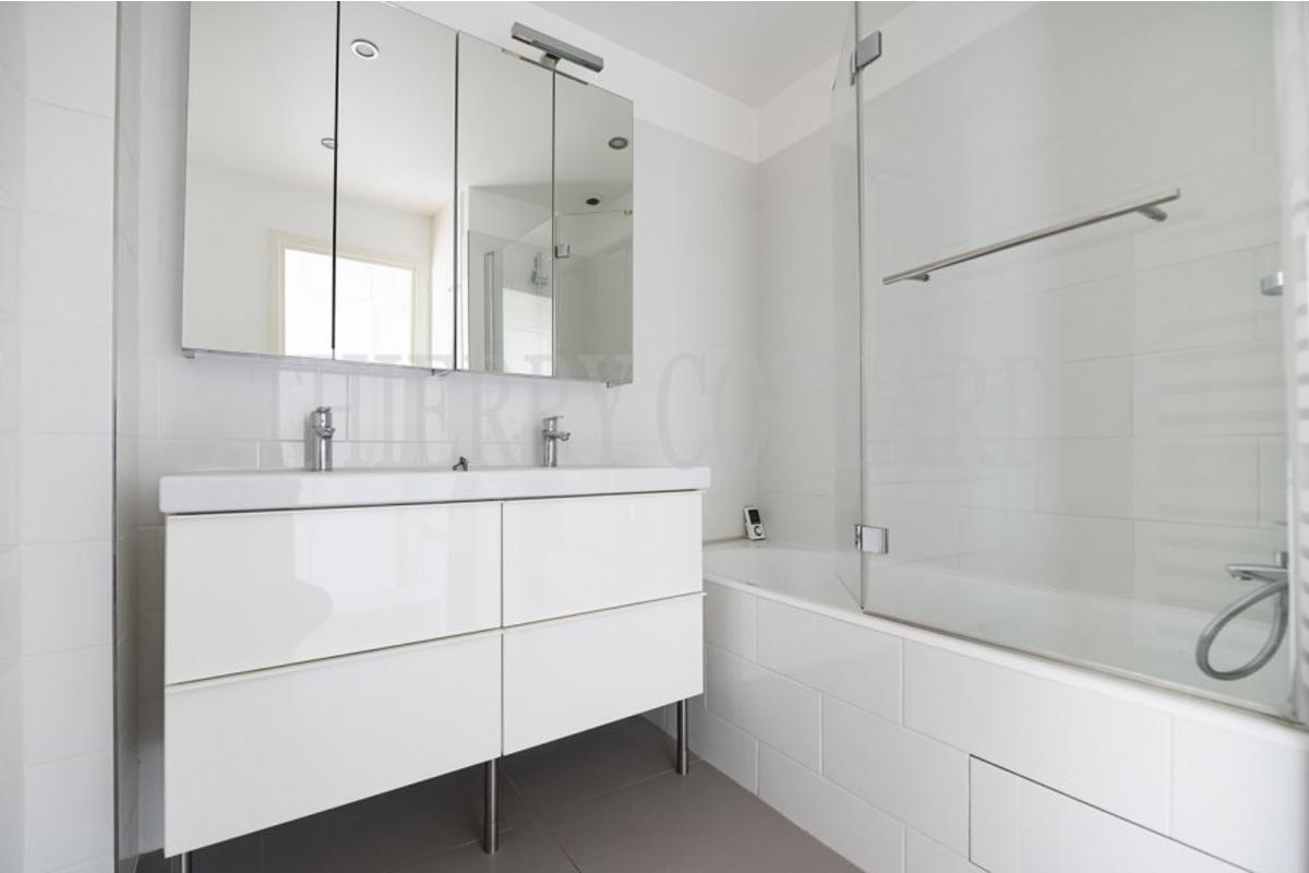 L2061A_llsalledebain