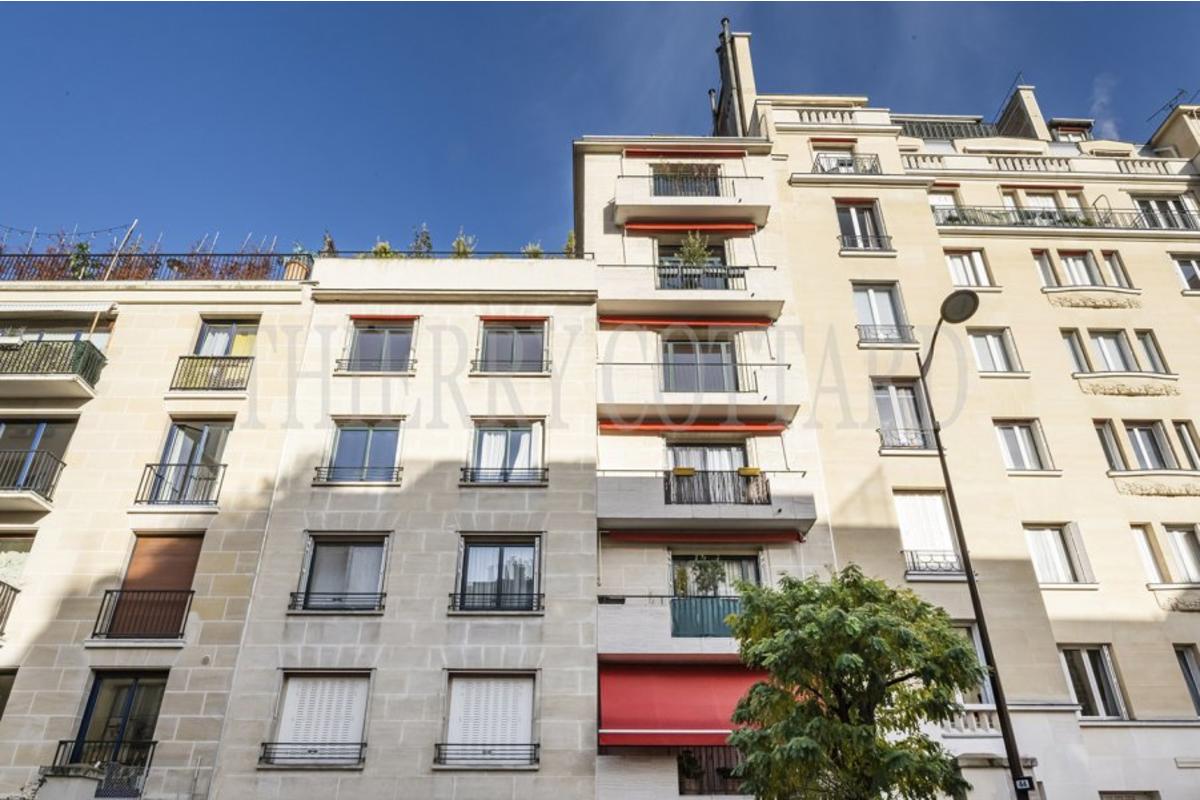 L2061C_vfaçade