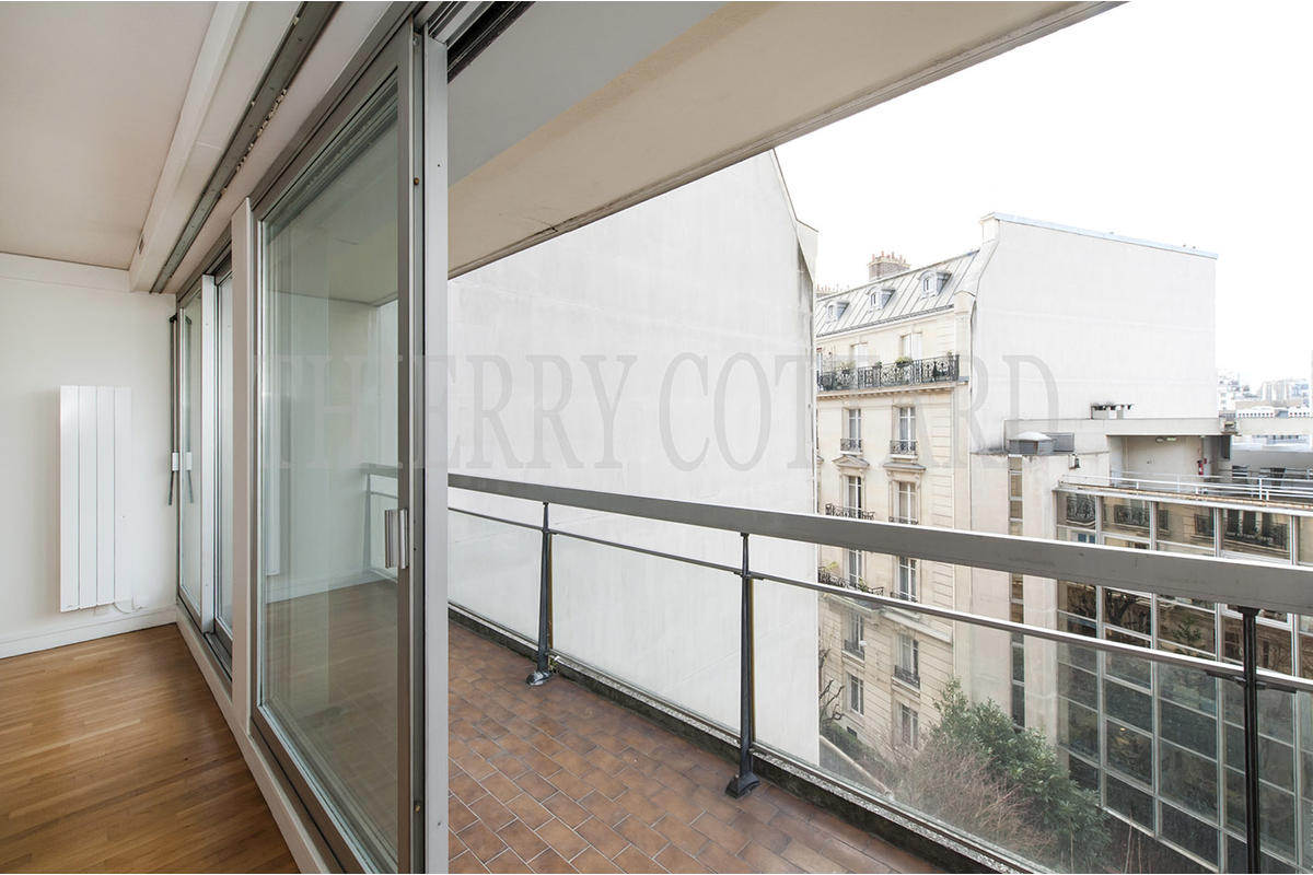 L1994U_ebalcon