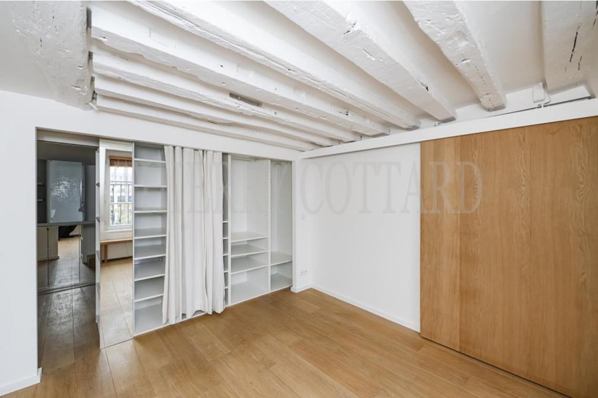 L2112_gchambre1