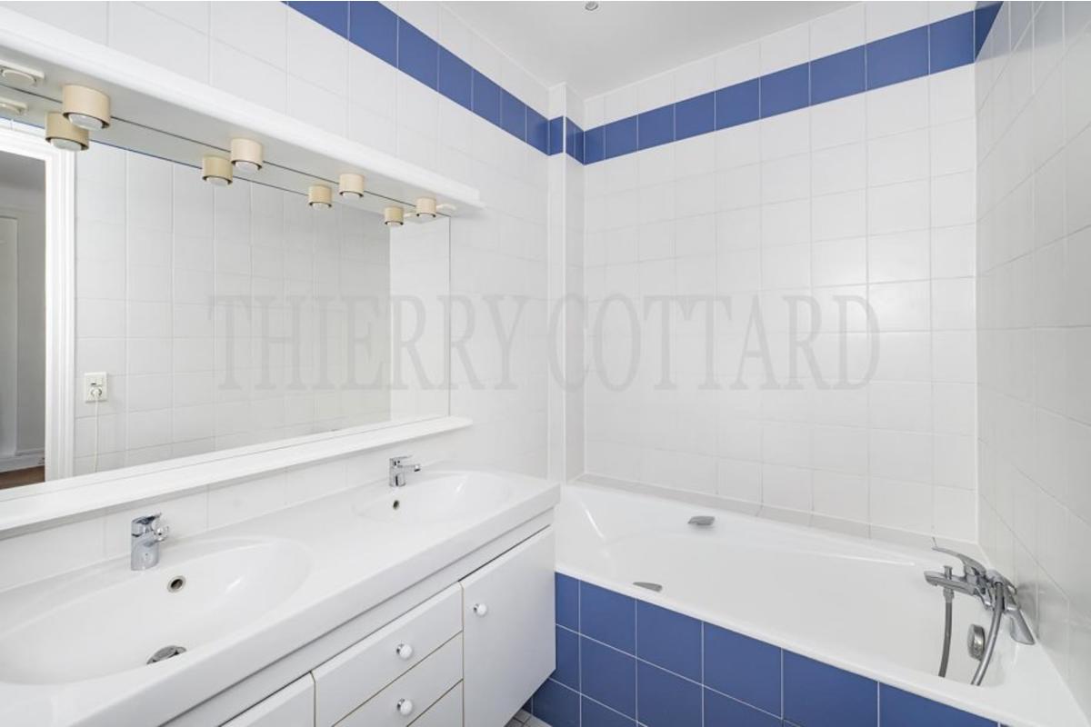 L2005YZ_osalledebain