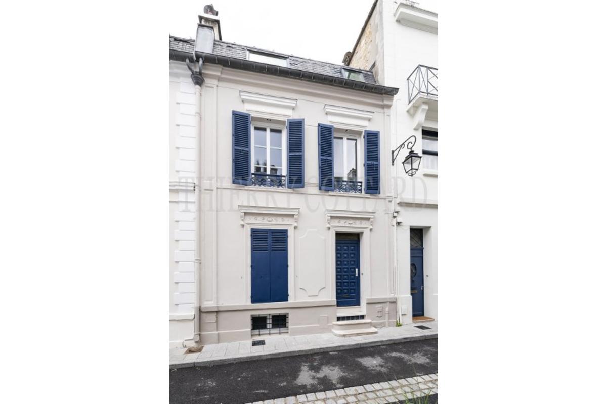 L2108_dfacade7