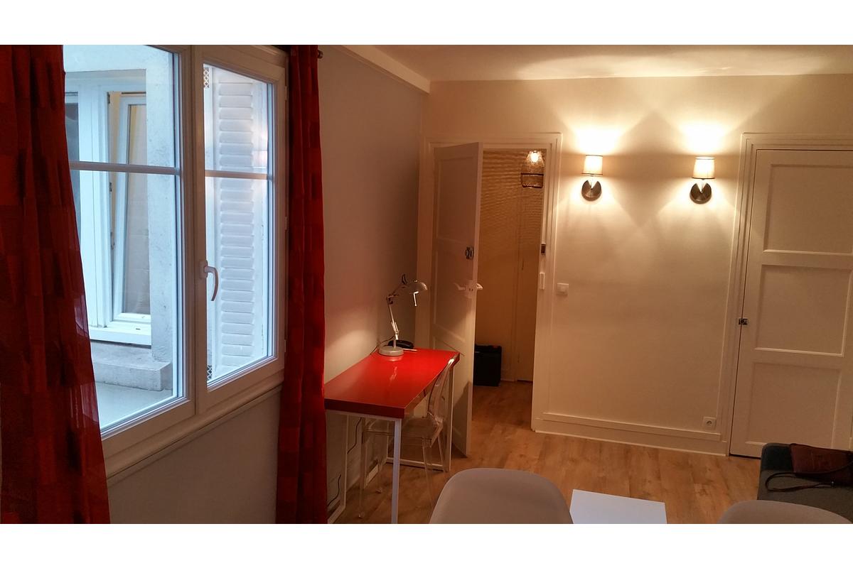 V3113_salon